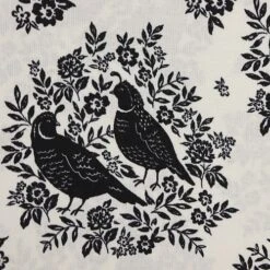 Bio Popeline Baumwollstoff Quail Lane Aus Der Serie Flora Von Cloud9 -TextilKreativ Verkaufsgeschäft Baumwollstoff Quail Lane aus der Serie 1977 2