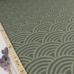 Bio Kuschel-Jacquard Regenbogen In Moos Von Stoffonkel