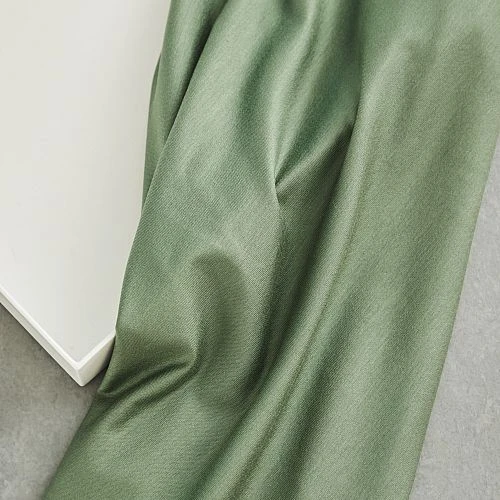 BASIC STRETCH JERSEY In Moss Von Meet Milk 3 BASIC STRETCH JERSEY In Moss Von Meet Milk – Bild 3