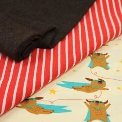 Bio Jersey Motiv Supermops Von Stoffonkel In Beige/weiß -TextilKreativ Verkaufsgeschäft Motiv Supermops von Stoffonkel in beige 453 2