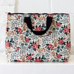 Bio Popeline Baumwollstoff Rose Garden Aus Der Serie Flora Von Cloud9 -TextilKreativ Verkaufsgeschäft Rose Garden aus der Serie Flora 1975 3