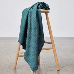 SOTA SHEER In Pond Von Meet Milk