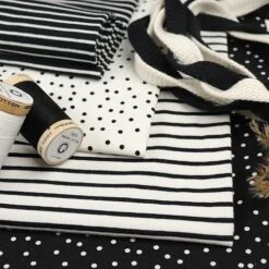 Bio Jersey Stoff Streifen Weiß Schwarz Ringeljersey Stoffonkel -TextilKreativ Verkaufsgeschäft Streifen weiss schwarz Ringeljersey Stoffonkel Bio 418 3