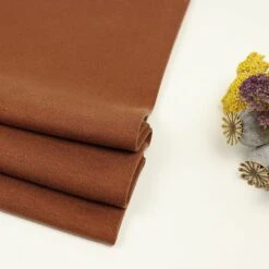 TWO FACE CODA INTERLOCK In Pecan Von Meet Milk