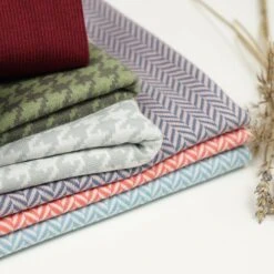 Bio Strickjacquard Hahnentritt Grau Weiß Von Stoffonkel -TextilKreativ Verkaufsgeschäft grau weiss von Stoffonkel Bio Strickjacquard 791 3