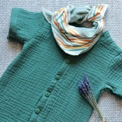 Bio Jersey Stoff Weiß Mit Streifen In Pastellgrün Und Ocker Als Ringeljersey -TextilKreativ Verkaufsgeschäft mit Streifen in pastellgruen und ocker 1706 4